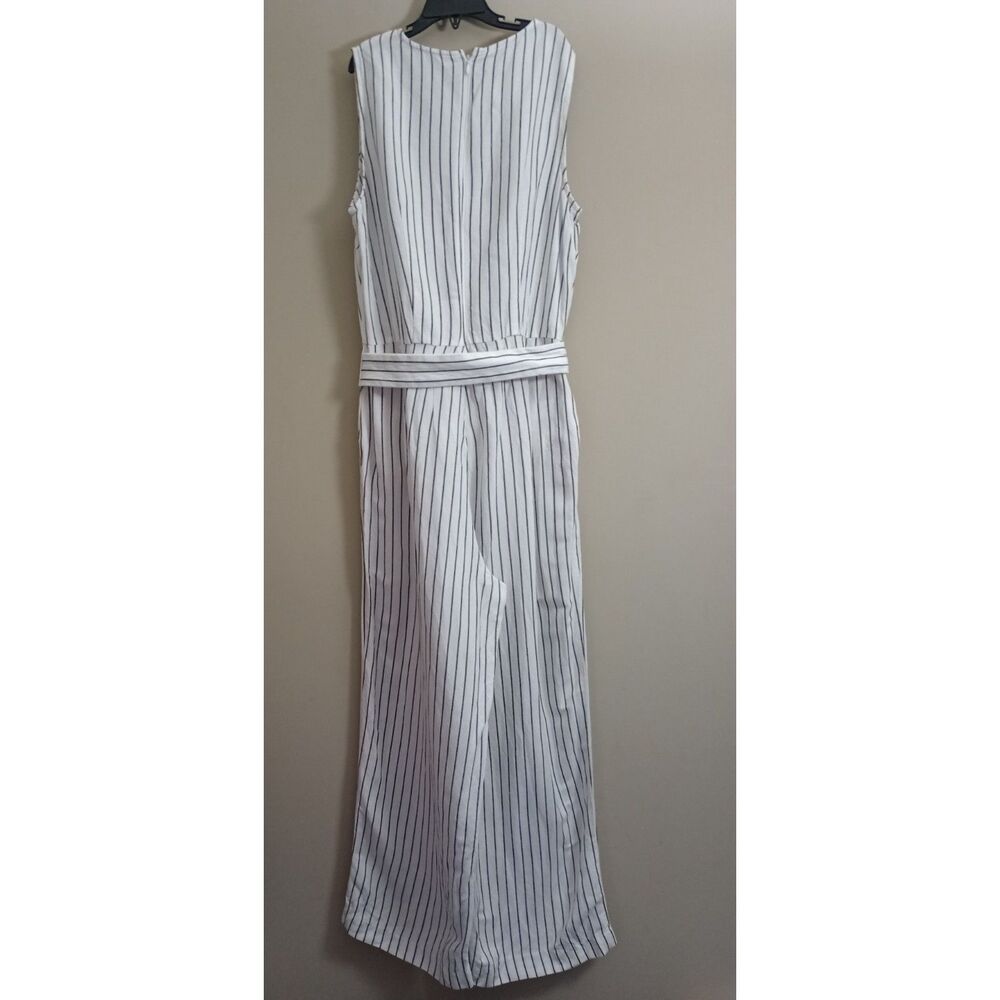 LOFT White/Black Stripe Jumpsuit Pantsuit with Belt Size 4